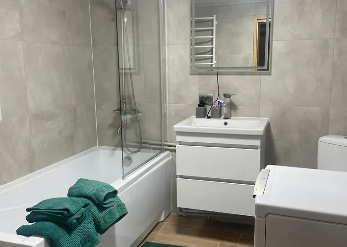 Guest House *